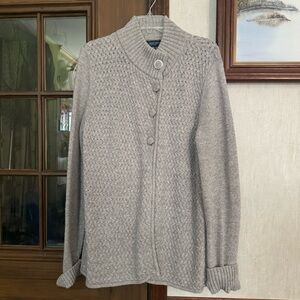 Jones New York Textured Knit Sweater in Light Gray
